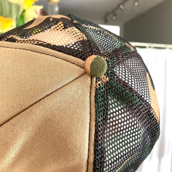 Vintage WISCONSIN LIFT TRUCK Camoflage Trucker Cap - Picture 8 of 11